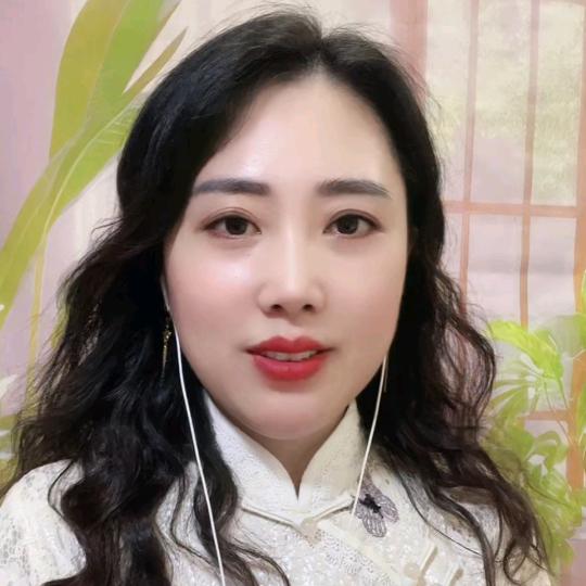 糖糖麦克风🎤