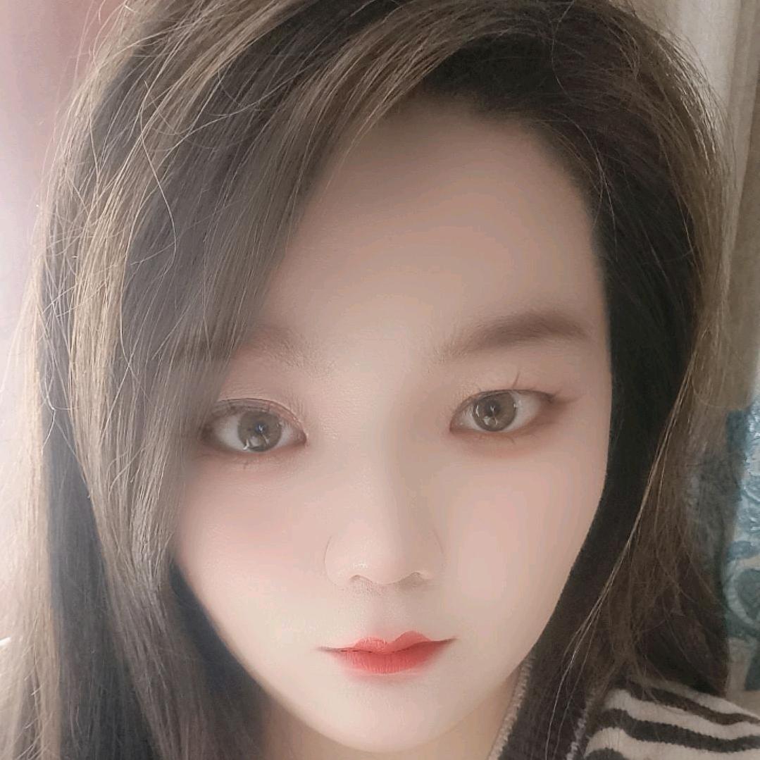 可爱爆彭🍦🍦🍦贝贝