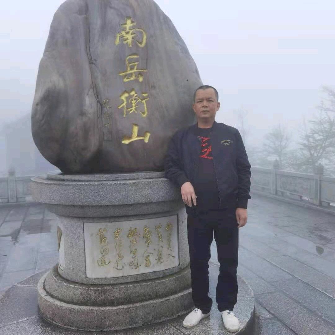 罗发武