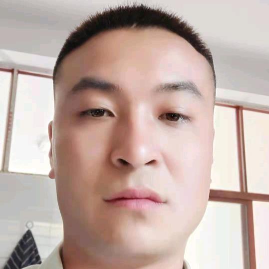 昆明二手车批发a小符
