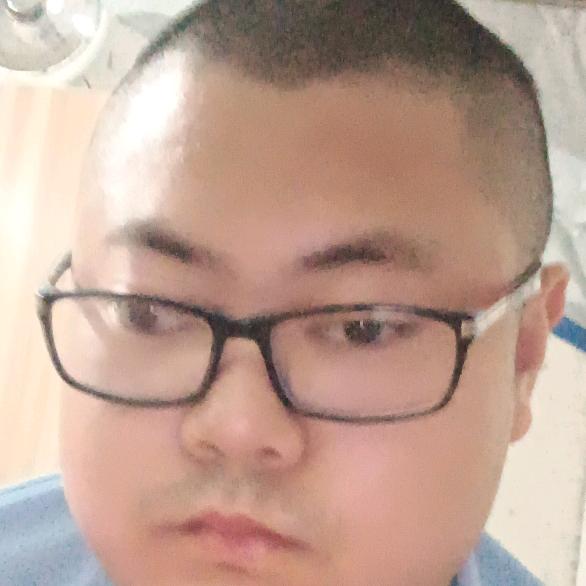 残疾人唱歌赚钱