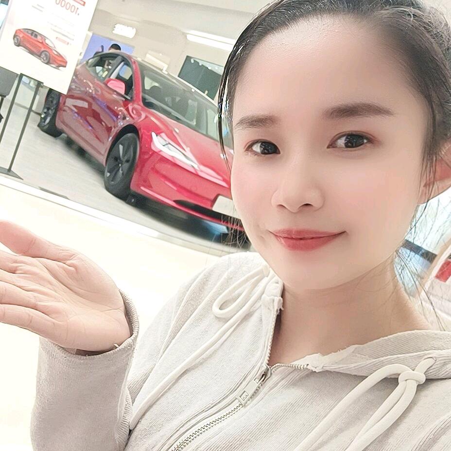 @小美越南(Thuy stike12)