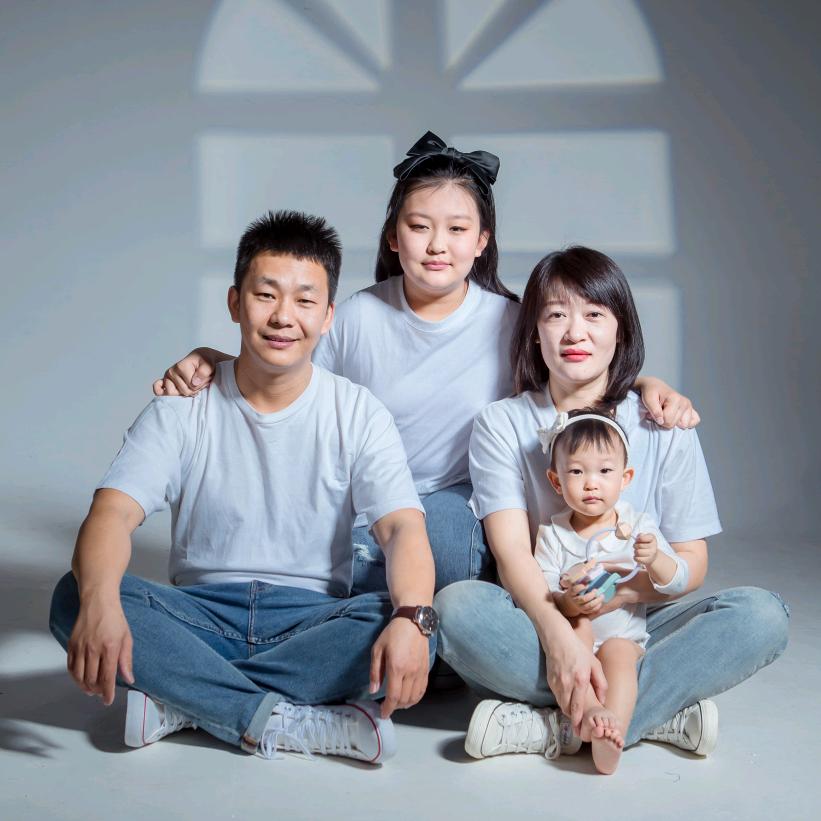 粑粑麻麻姐姐妹妹