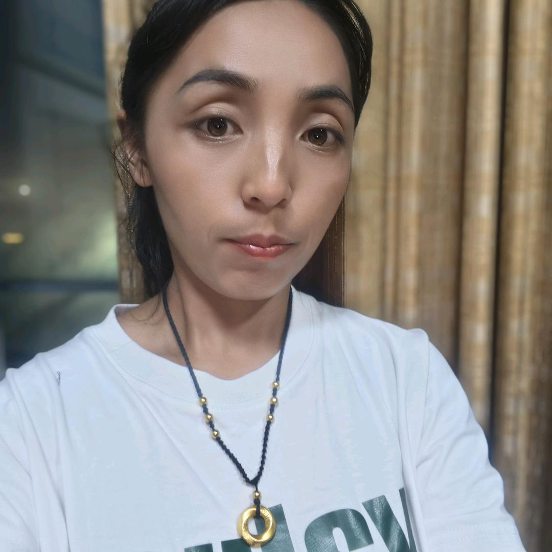 分水岭小路姐小吃店