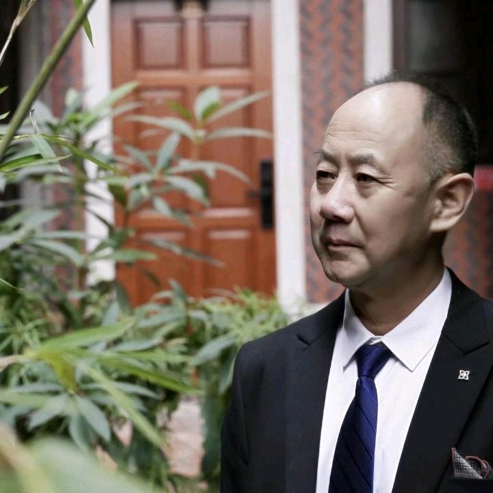 云逸刘君