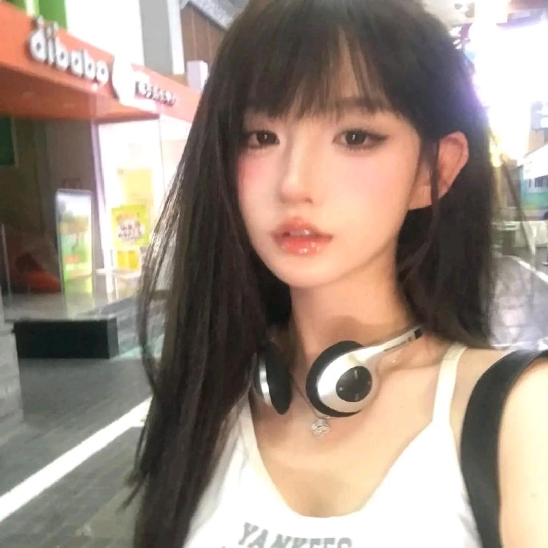 佳佳笑发财🌧️