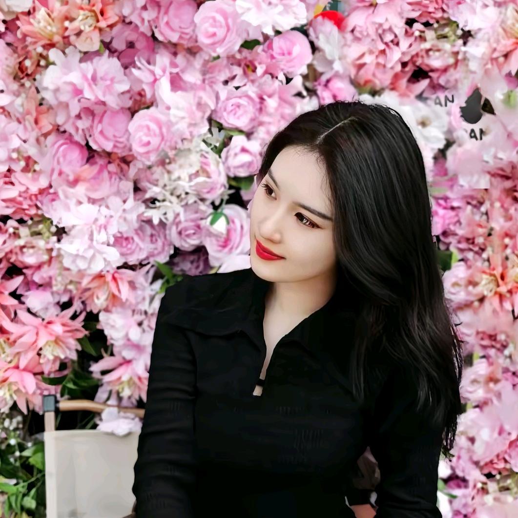 徐淼淼2022-轻奢穿搭