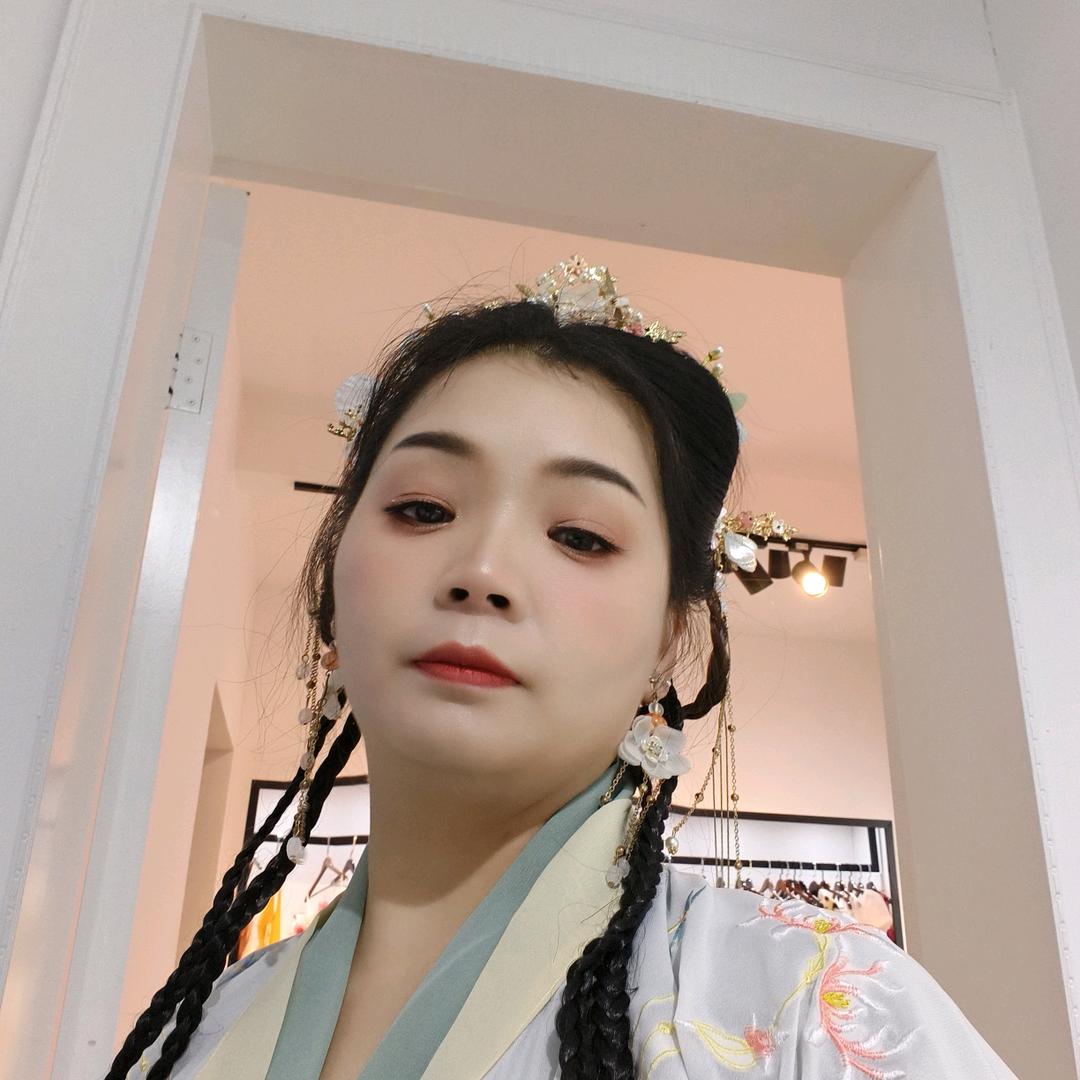 @娜娜