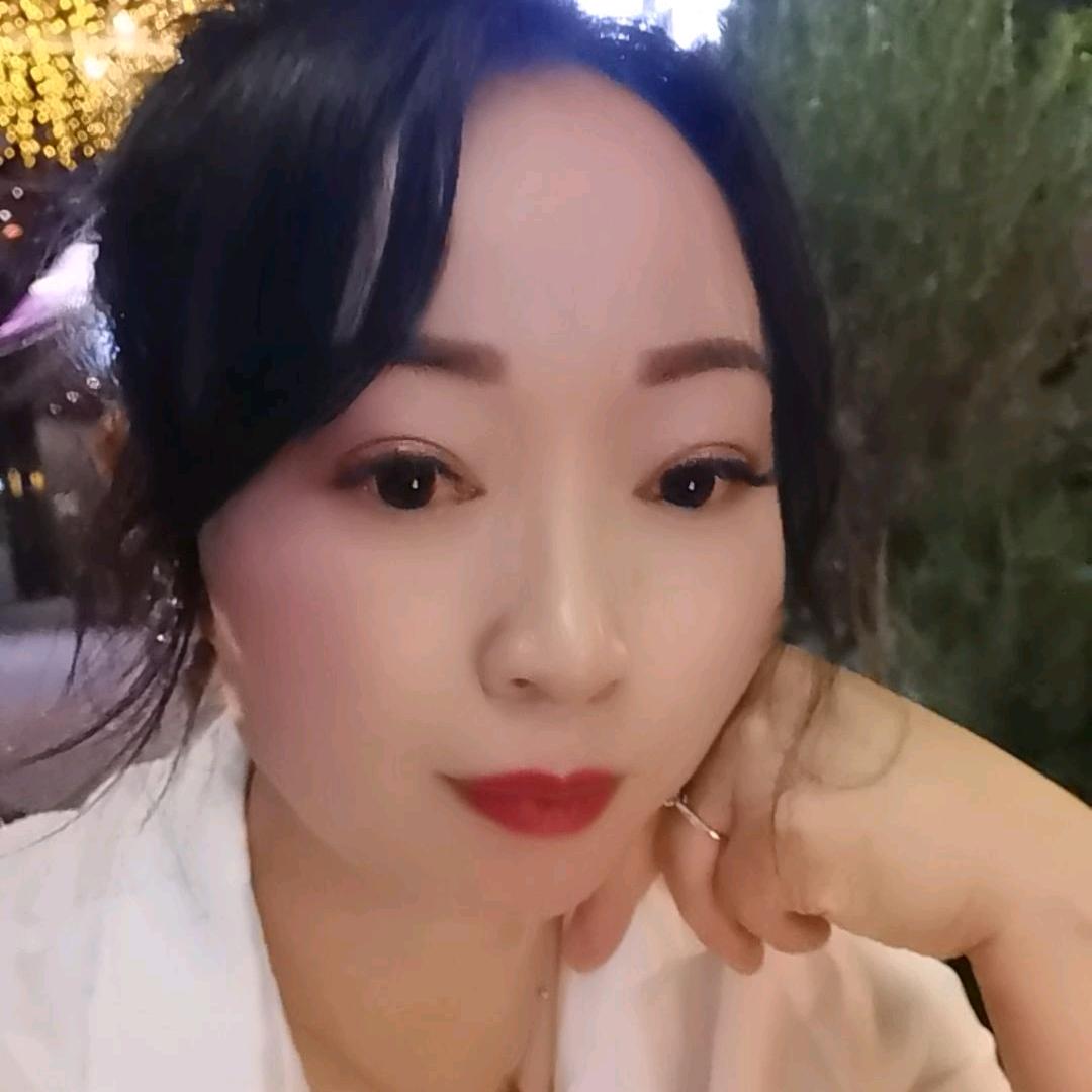 萍水相逢