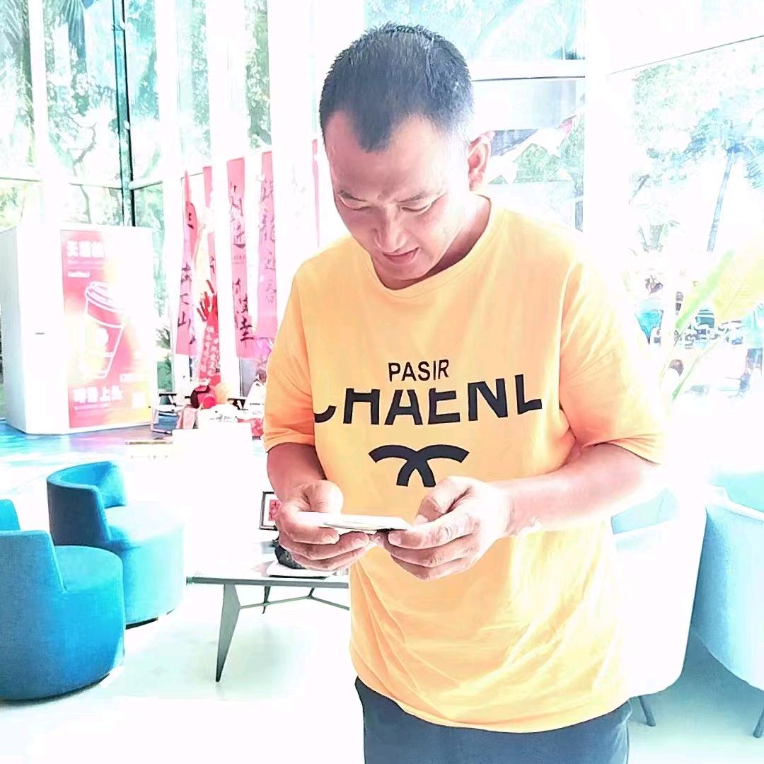 宏哥