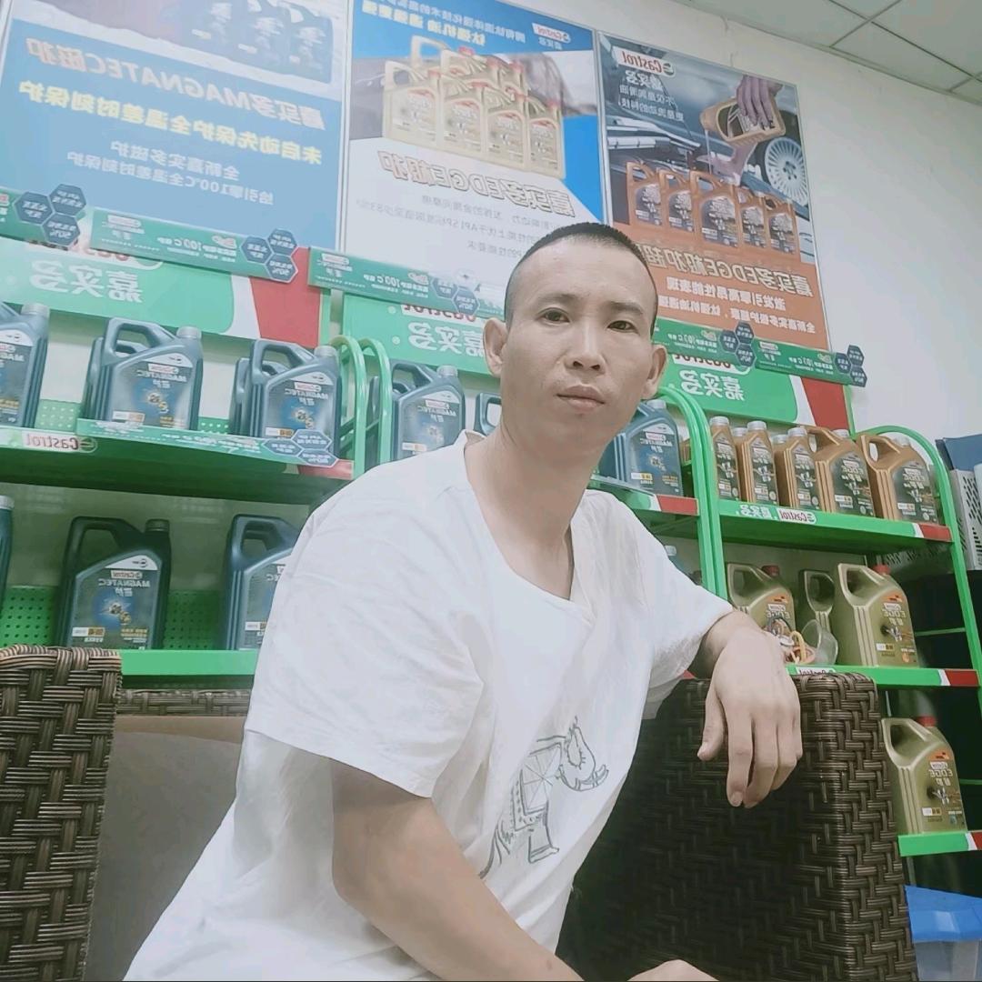 不愿透露姓名的男神