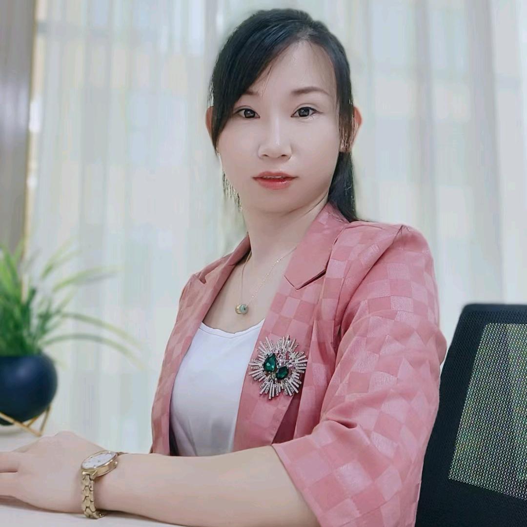 广西恒达电梯小何