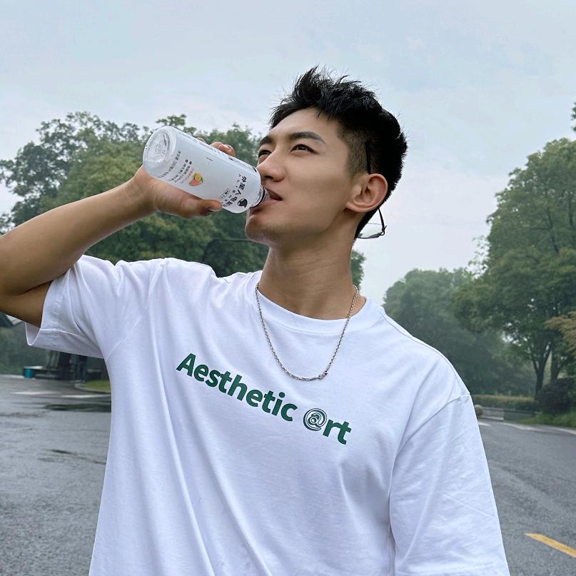 轻盈健营养师成成