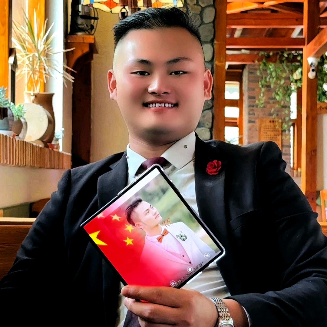 Comrade.Sun_🎹ঞ🇨🇳