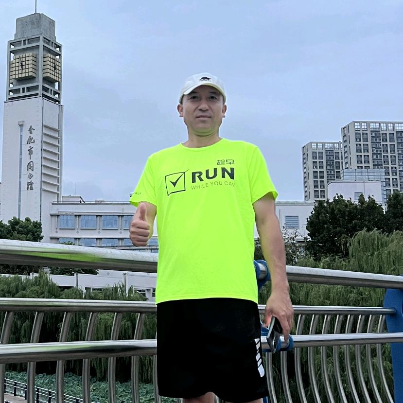 老王爱跑步
