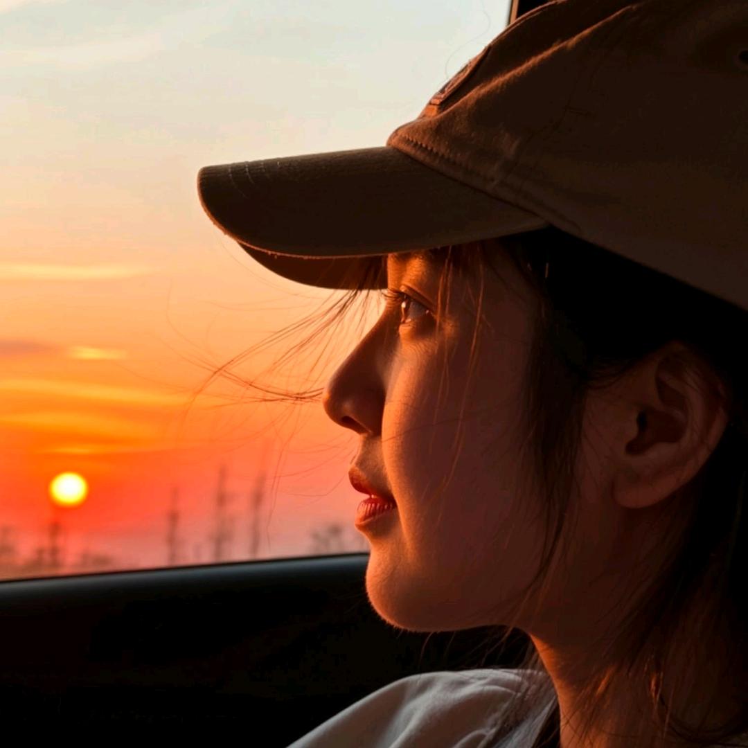 迷你小粉丝  落魄公主