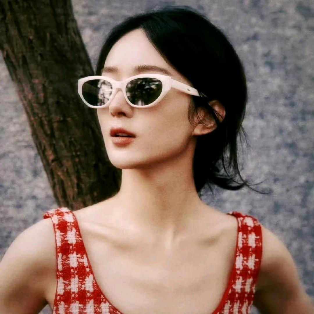 颖火虫嘻嘻哈哈