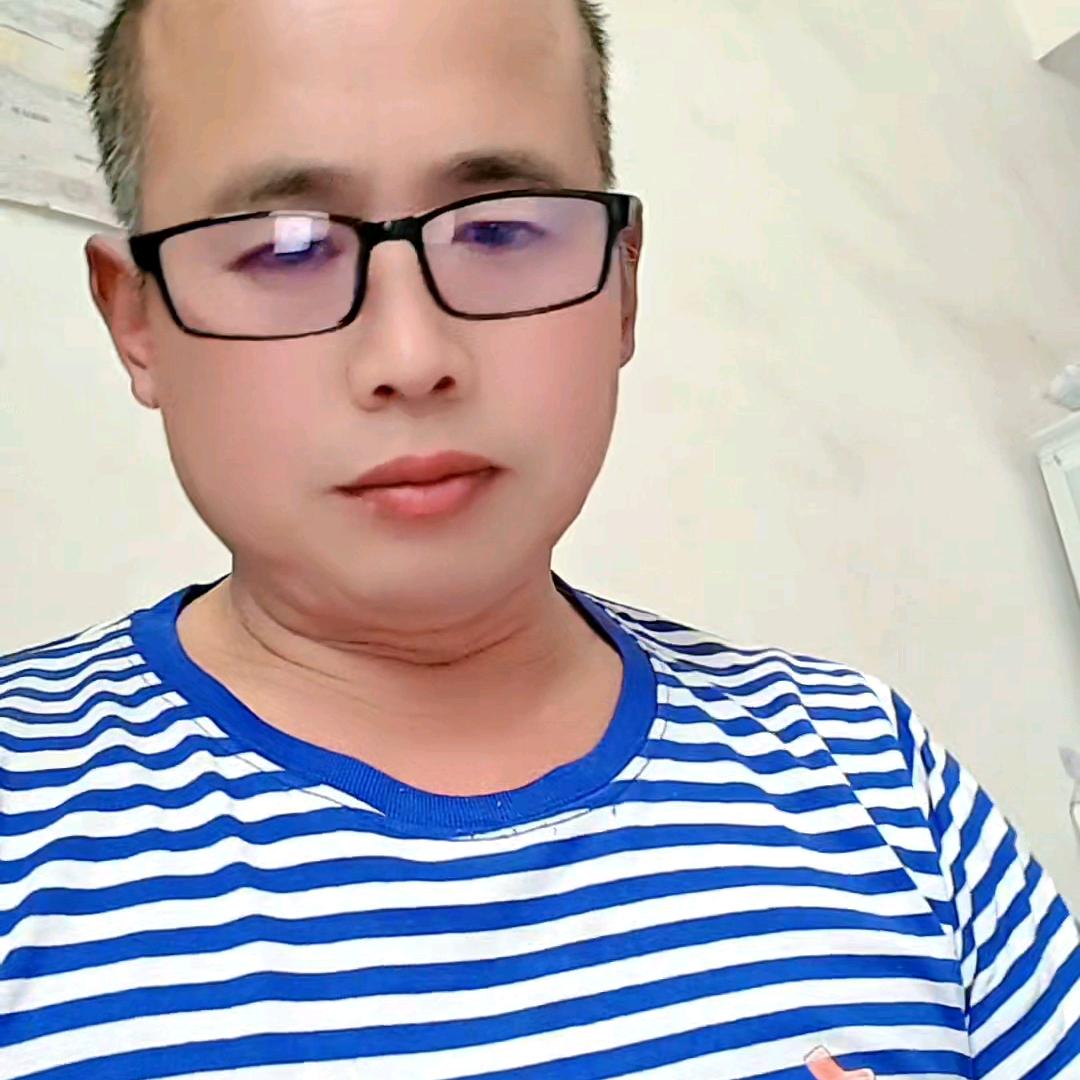 快乐一家人