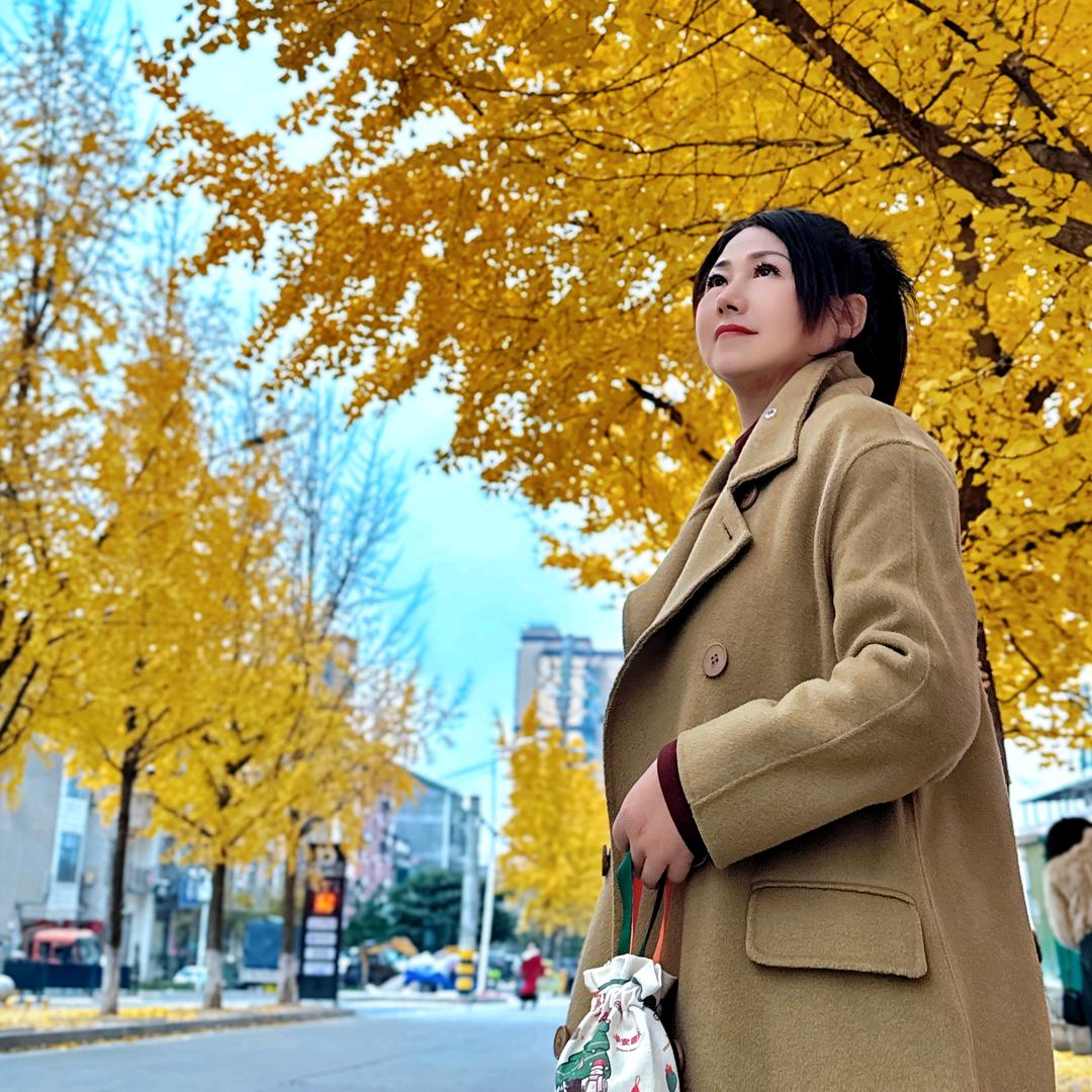 村里一枝花