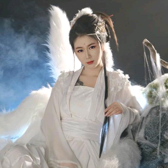 心比脸更美💫