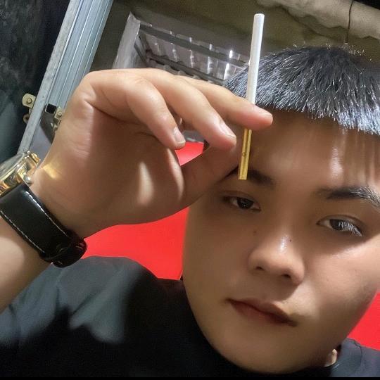 隔壁村狗蛋.🌝