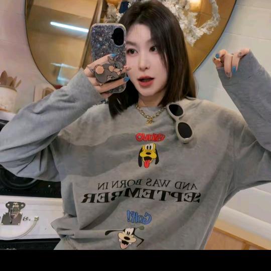 Lin林肉肉   潮牌穿搭分享