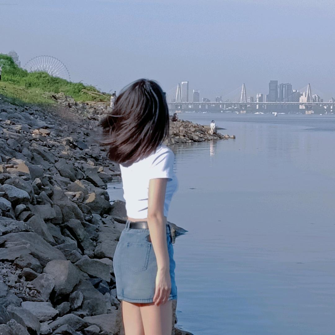 𝗛𝗲𝗹𝗹𝗼𝗼𝗼𝗼_