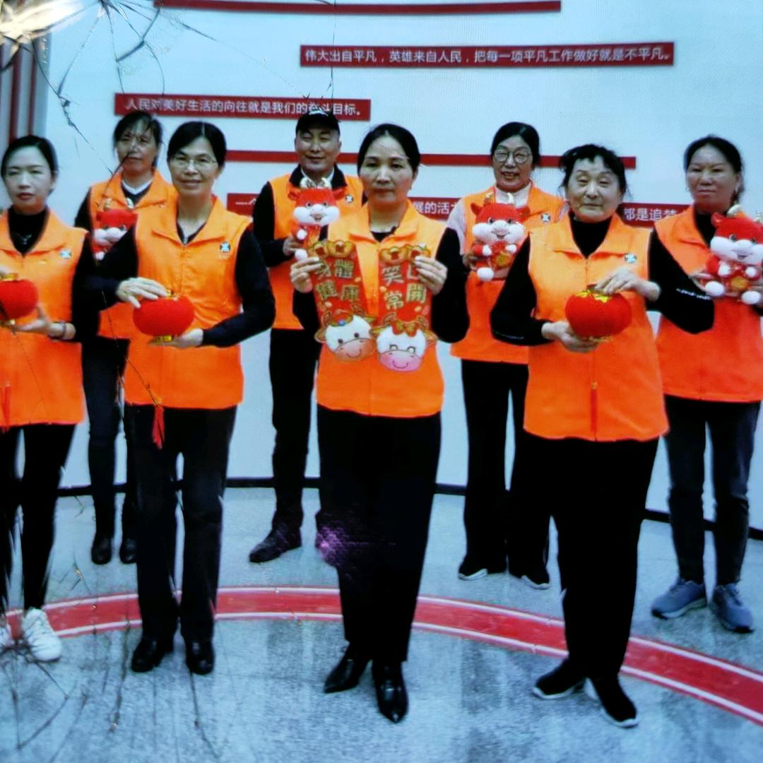 义工玉平姐暂停学习