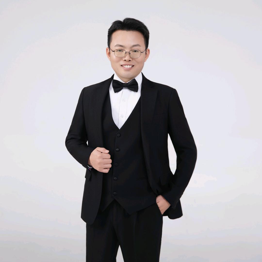 鲁九哥聊财经