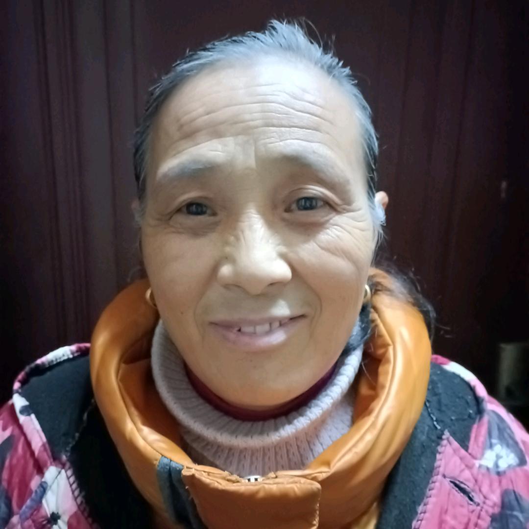 梅秋莲