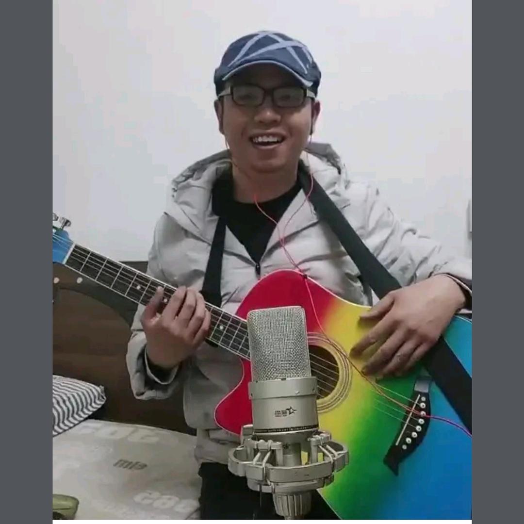 琴键上的刀郎
