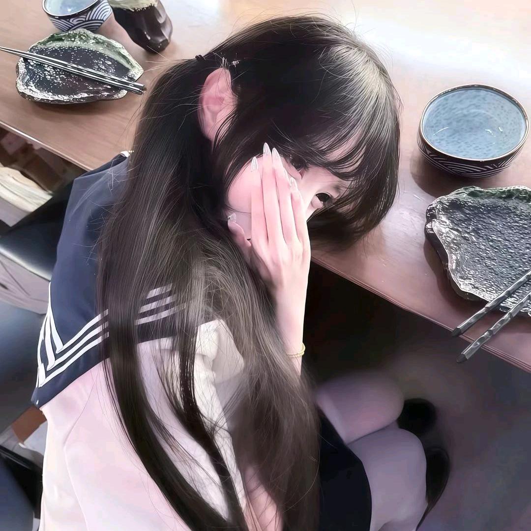小莉ovo