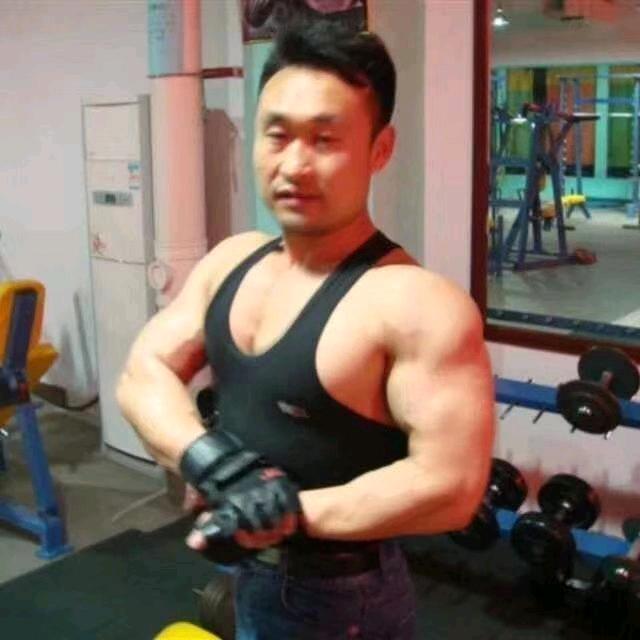 黑骏马