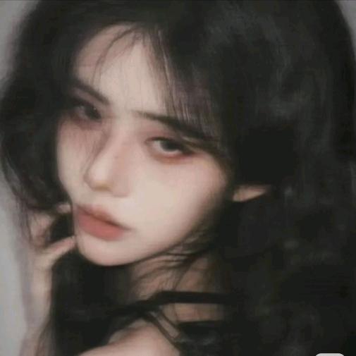 不吃香菜的小芳