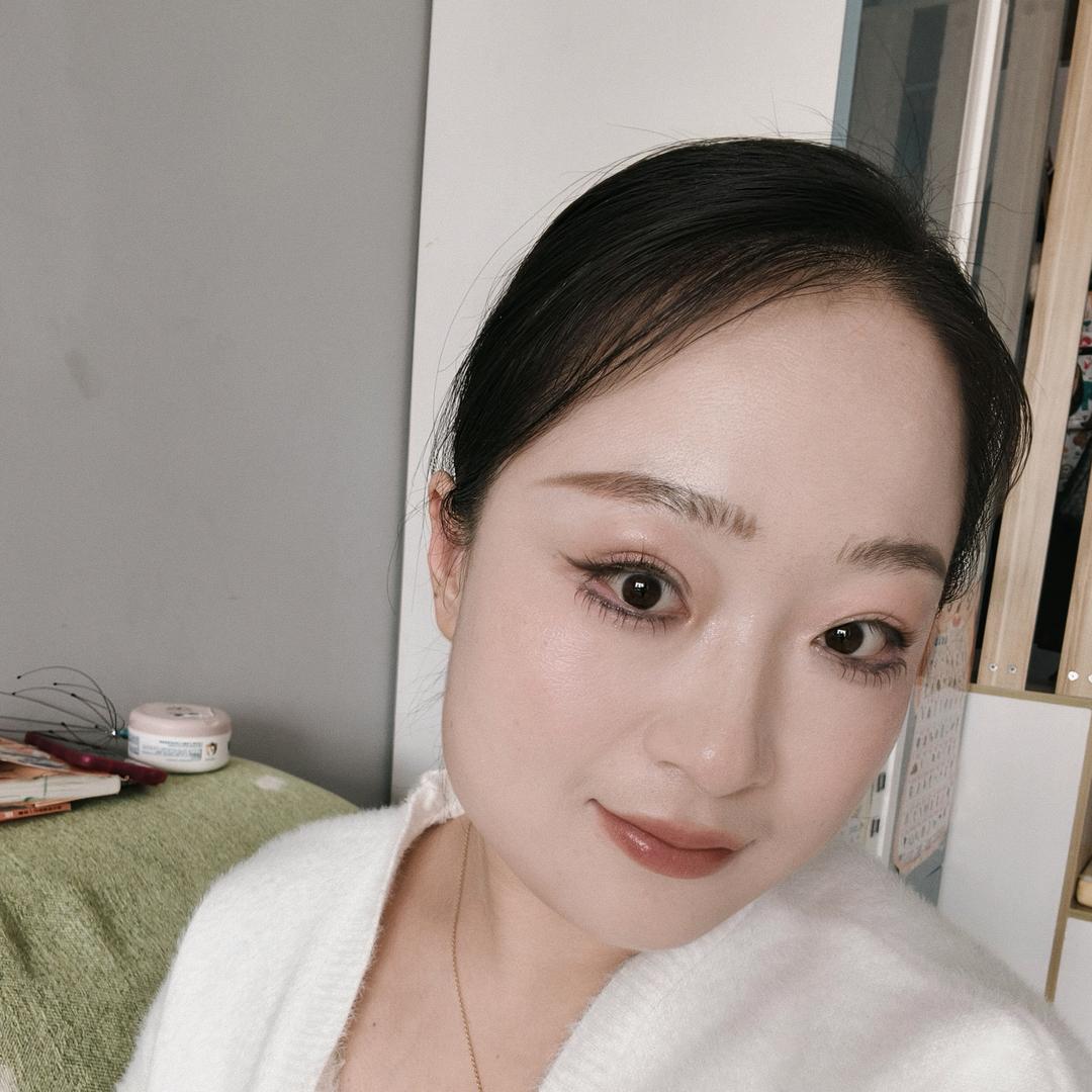 巴盟女女
