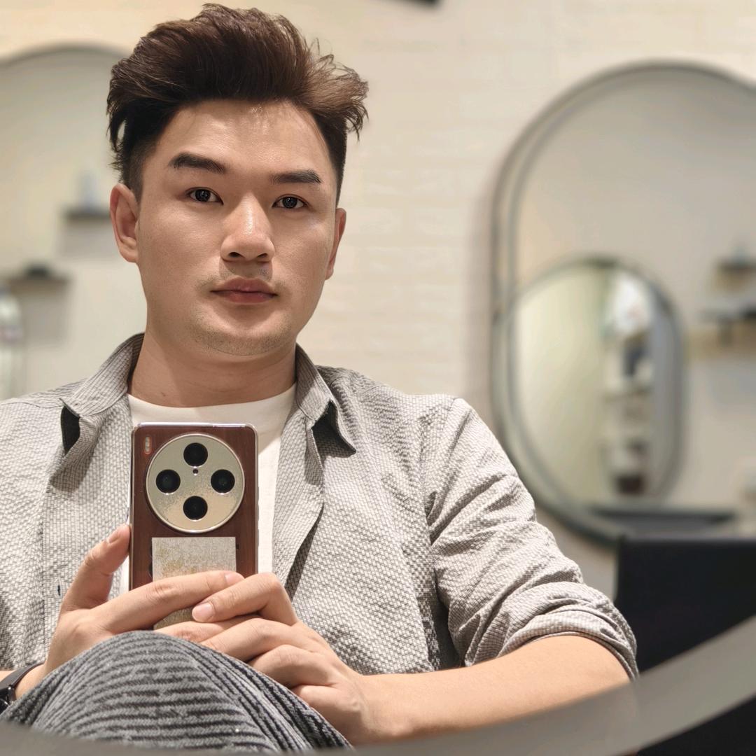 V一美发设计工作室