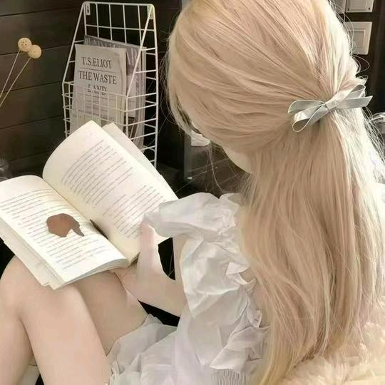 何知意.（日常发疯版）