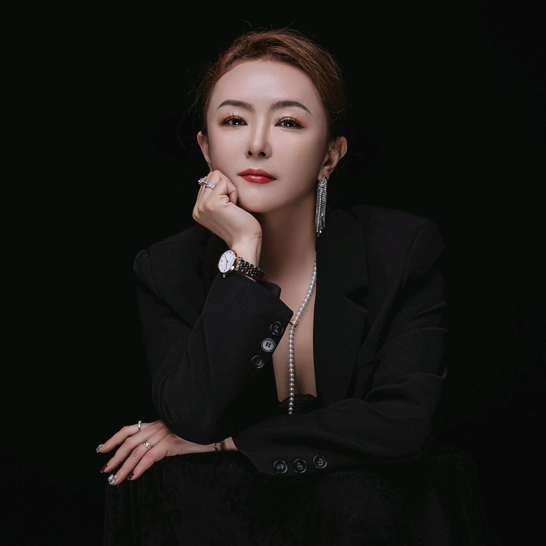 💋娜宝儿