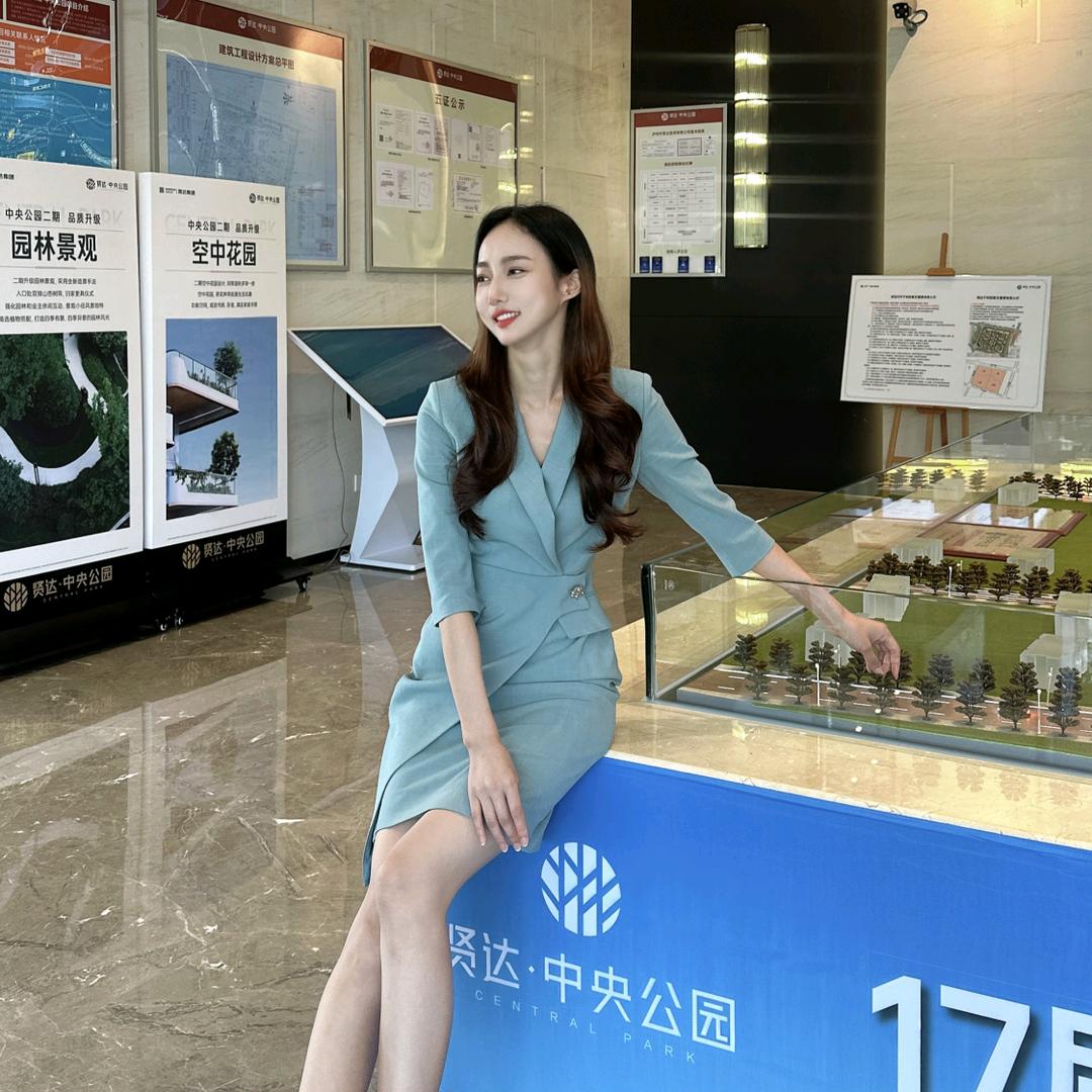 好房课代表莎莎