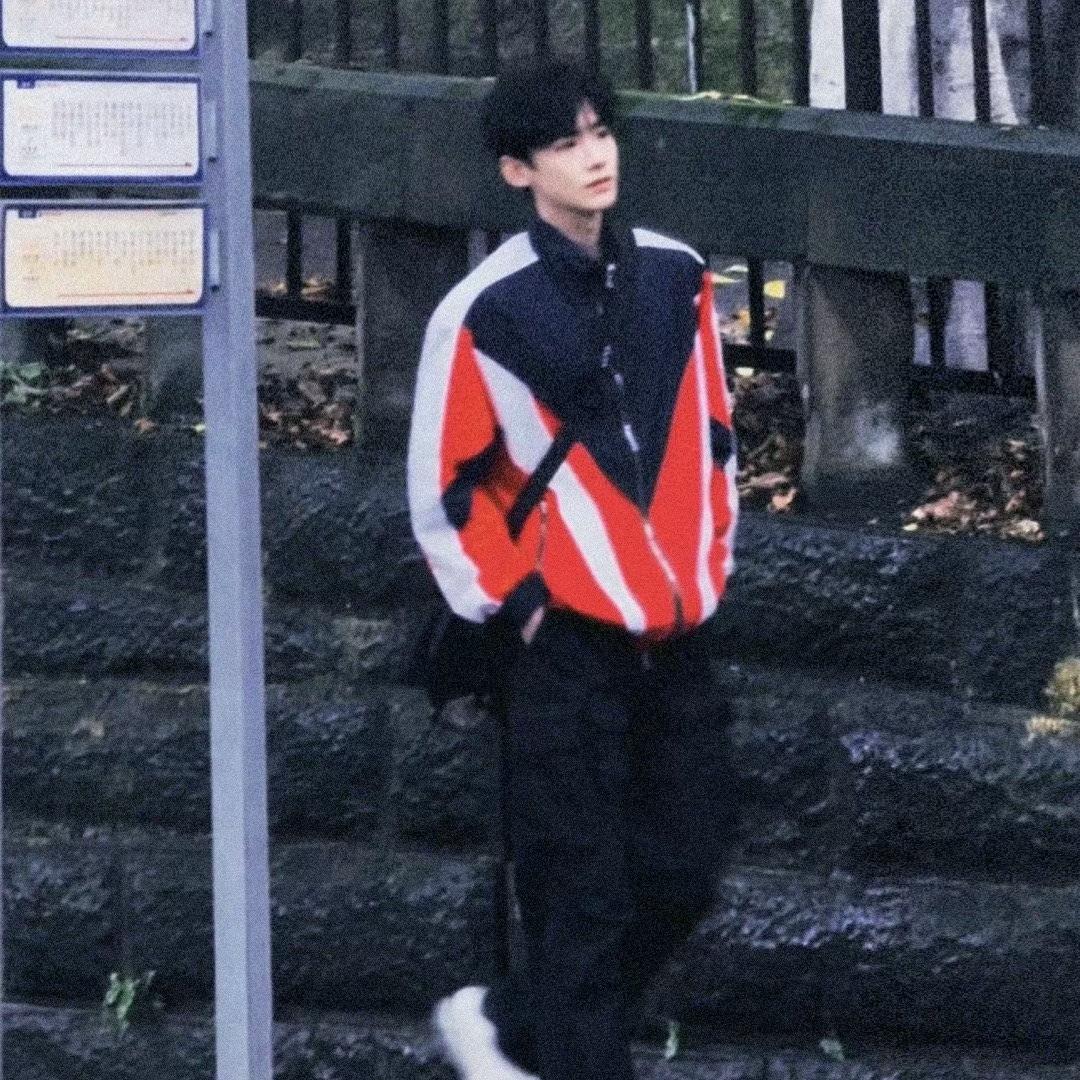 鑫.