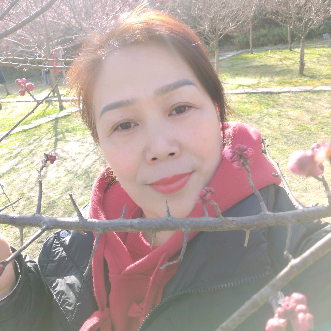 学惠飞翔头像