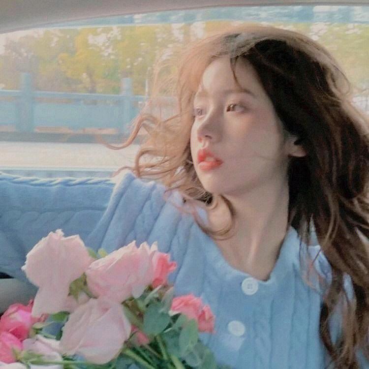 这个女孩不太乖