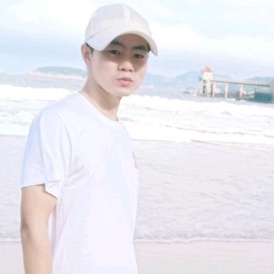 中年小伙