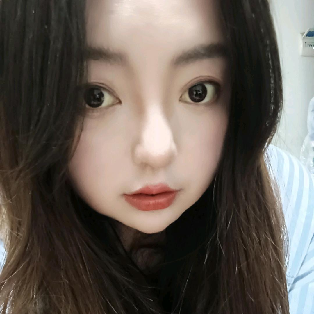欠踹的背影