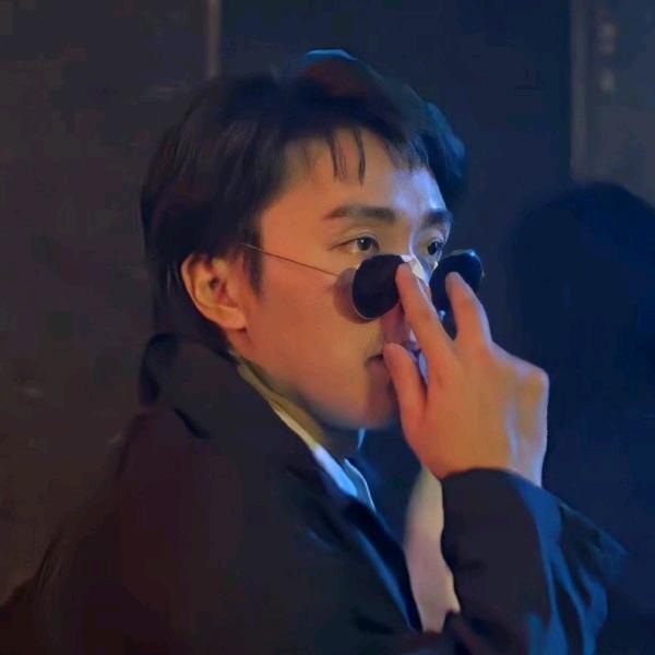 亿万达不刘先生