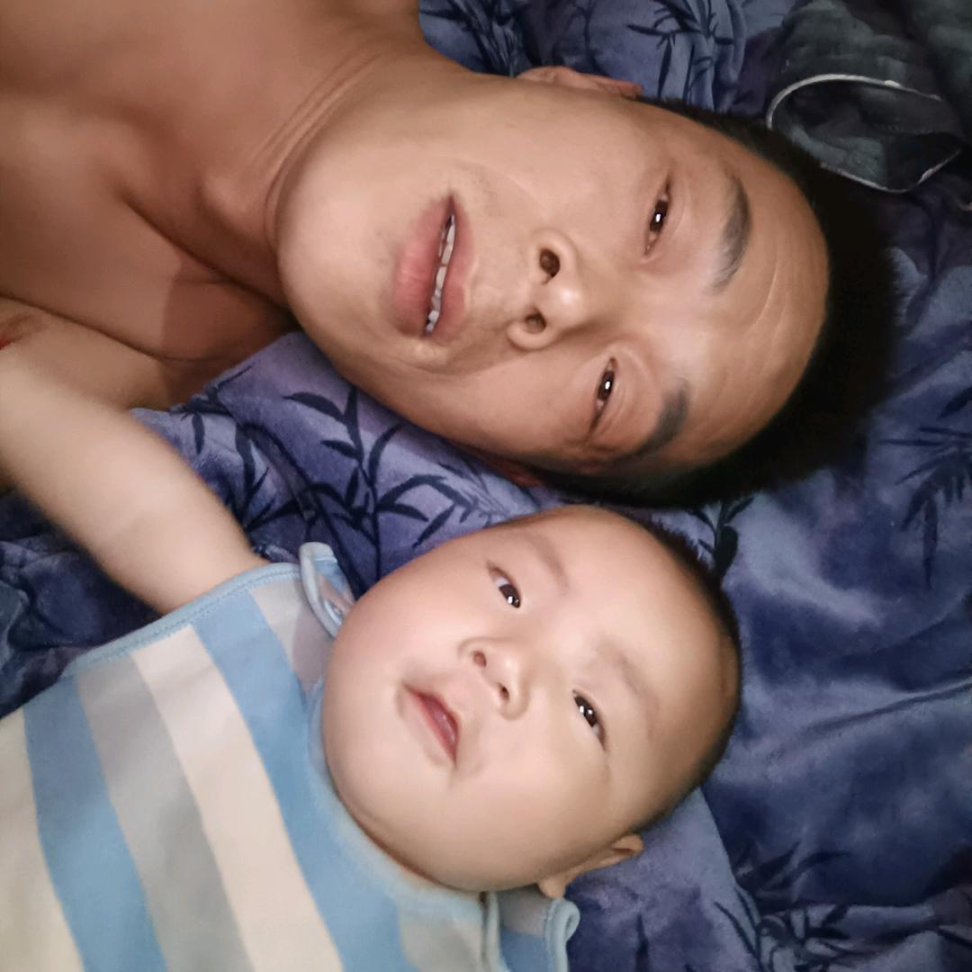 卫辉佑哥