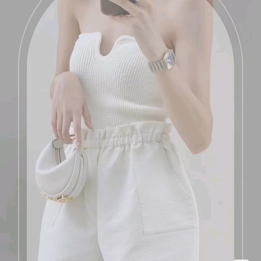 YiYi STORE 服装店
