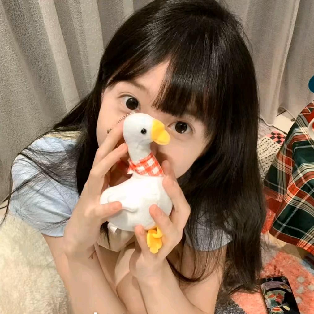 小怡.