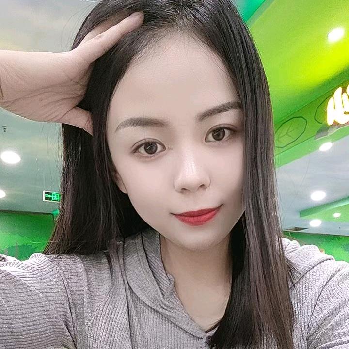 一个皮夹克妈妈呀