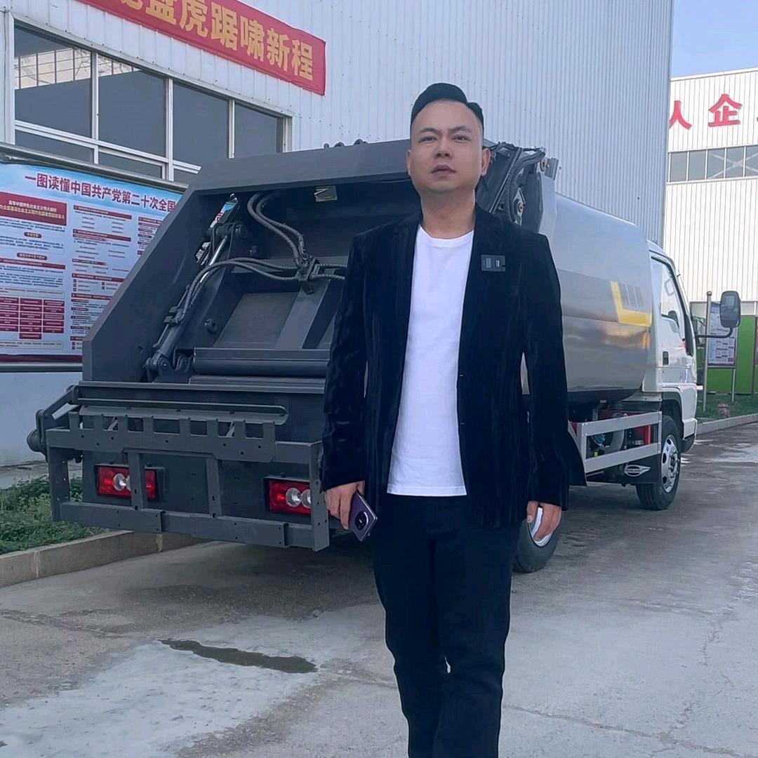 梁杰•凯力